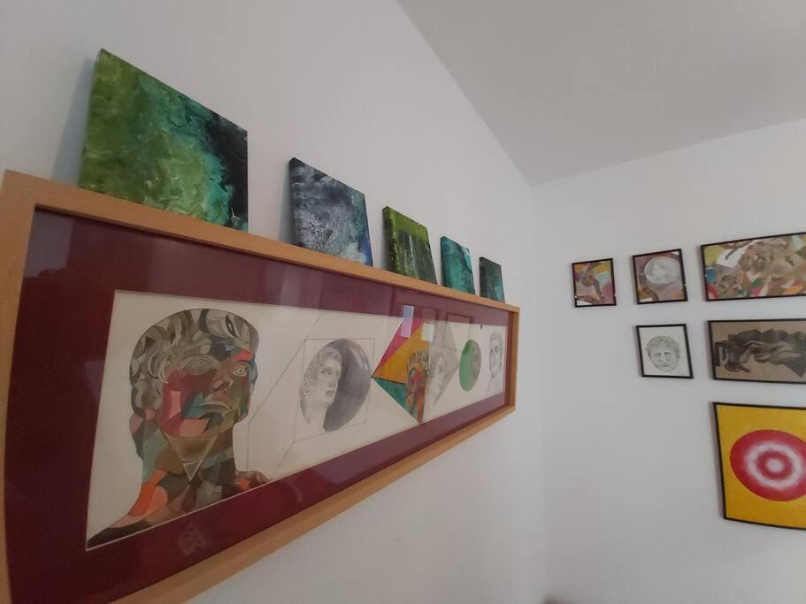 Luminoso Apartamento En El Centro, Con Mucho Arte Севілья Екстер'єр фото